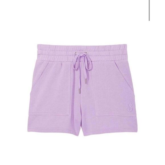 Victoria Secret track shorts - Picture 4 of 7
